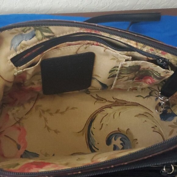 VTG Brighton Burgundy leather crocodile embossed shoulder bag - Picture 4 of 11